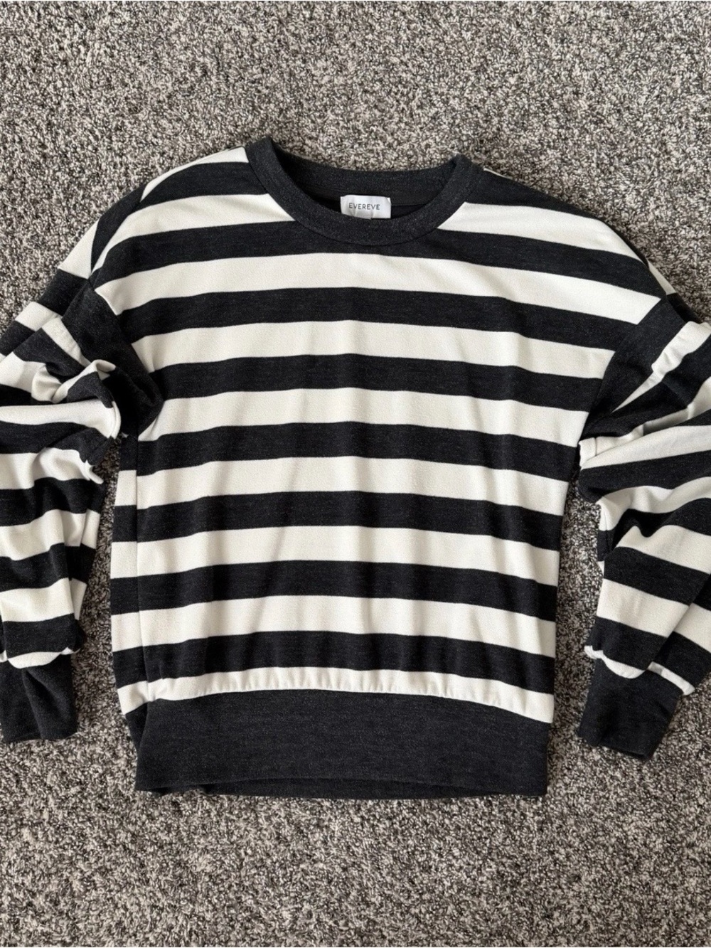 Evereve Striped Sweater XS Dark Gray White Pullover Womens Long Sleeve
